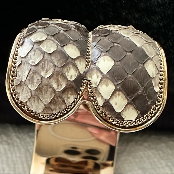 Salvatore Ferragamo Cuff Bracelet - Picture 2 of 8